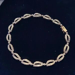 8" 14k Gold Unisex Diamond Bracelet